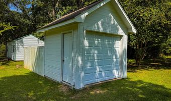 507 Meadowlane Dr, Aberdeen, MS 39730