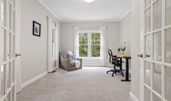 199 Fox Run Rd, Bolton, MA 01740