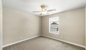 2812 NW Lois Ln, Ankeny, IA 50023