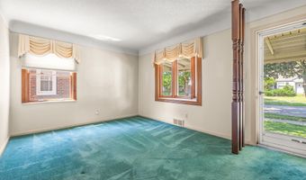 9709 Laurence Ave, Allen Park, MI 48101