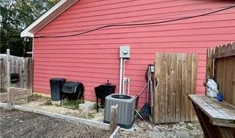 905 S N Dr, Bogalusa, LA 70427