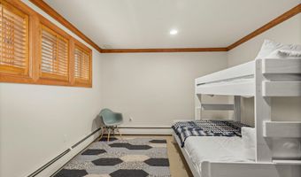 413 W Smuggler St, Aspen, CO 81611