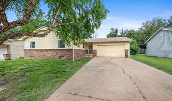 4015 Clarendon St, Bel Aire, KS 67220