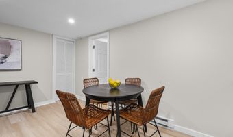 97 Padanaram Rd, Danbury, CT 06811