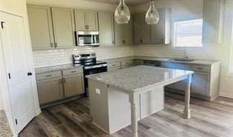 596 Rodeo Dr, Auburn, GA 30011