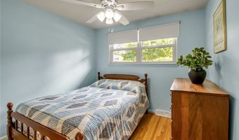 219 Cindy Dr, Amherst, NY 14221