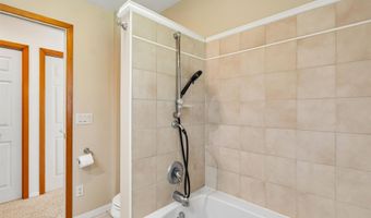1405 Nile Kinnick Dr S, Adel, IA 50003