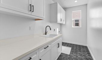 7636 Acama St, San Diego, CA 92126