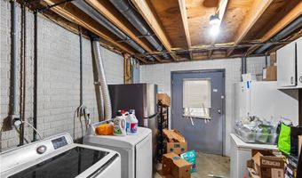 1318 Daly Rd, Ashtabula, OH 44004