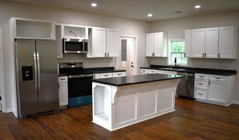 200 Endville Rd, Tupelo, MS 38826