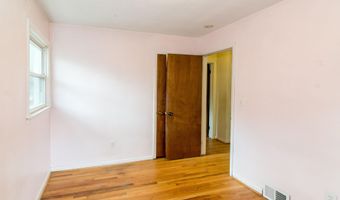 1420 Hatcher Cres, Ann Arbor, MI 48103