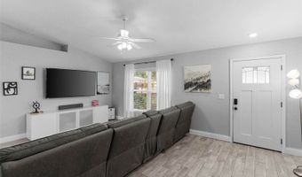 122 Seville Rd, Auburndale, FL 33823