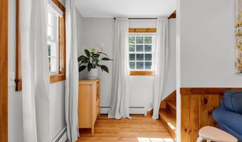 218 Donahue Rd, Barre, VT 05654