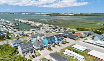 105 Winston Ave A, Atlantic Beach, NC 28512
