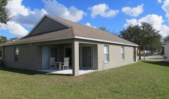 6818 CAMBRIDGE PARK Dr, Apollo Beach, FL 33572