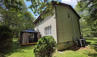 136 Birch Dr, Blakeslee, PA 18610