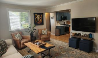 25542 W Dressel Rd, Antioch, IL 60002