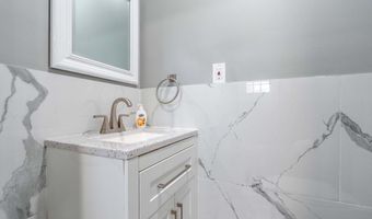 2172 ATCO Ave, Atco, NJ 08004