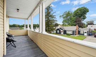 39 Ferncliff Ave, North Providence, RI 02911
