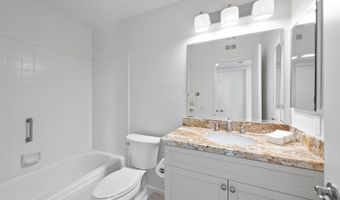 1202 Mission Verde Dr, Camarillo, CA 93012