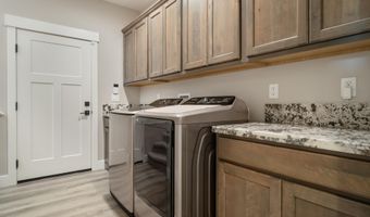 5376 S Edmonds Dr, Carson City, NV 89701