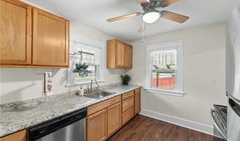 588 Jackson St, Amherst, OH 44001