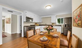 314 S MAIN St, Almont, MI 48003