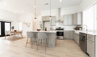 5743 Chesley Ave, Los Angeles, CA 90043