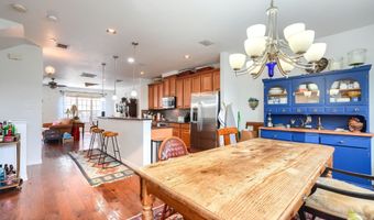 3885 Asbury Ln, Addison, TX 75001