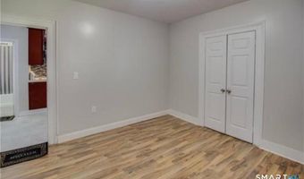 36 Lee Ave, Bridgeport, CT 06605