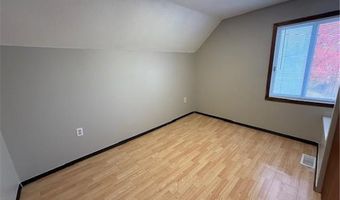 1810 1st Ave SE, Austin, MN 55912