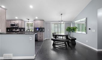 1203 Greenfield Dr, Alden, NY 14004