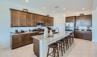 9915 S DUTCHMAN Dr, Apache Junction, AZ 85120