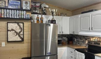 106 Skinner St, Akaska, SD 57420