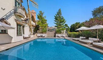 14 St Mary's Ln, Amagansett, NY 11930