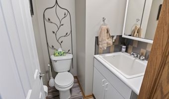 8634 NE 27th Ave, Altoona, IA 50009