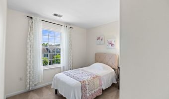 43264 CLEARNIGHT Ter, Ashburn, VA 20147