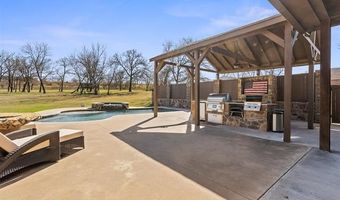 1451 Gateway Rd, Ardmore, OK 73401