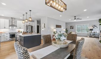 53 Woodbrey Ln, Standish, ME 04084