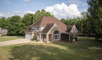 975 AVALON Ln, Anniston, AL 36207