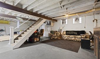 1045 Beverly Ave, Ambridge, PA 15003