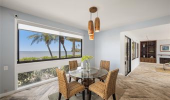 5811 Kalanianaole Hwy, Honolulu, HI 96821