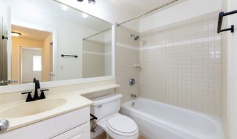 92 Aliinui Dr 18D, Kapolei, HI 96707