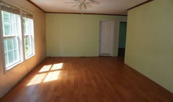 3142 Buffalo Creek Rd, Accoville, WV 25606
