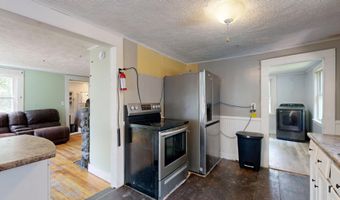 403 Summer St, Auburn, ME 04210