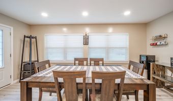 149 E 75th St, Anderson, IN 46013