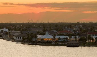 140 Bay Hbr, Aransas Pass, TX 78336