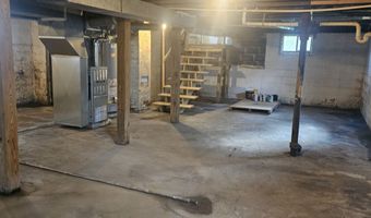 1728 Noble St, Anderson, IN 46016