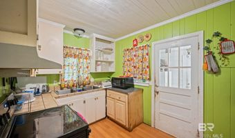 308 4th Ave, Atmore, AL 36502