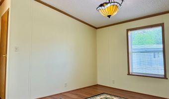 121 Harold Dr, Ashland, OH 44805